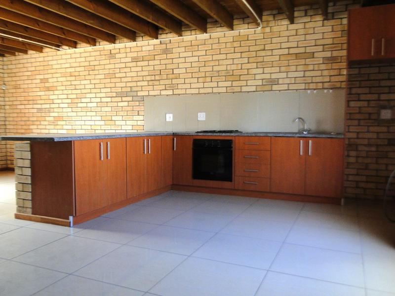3 Bedroom Property for Sale in Britannia Bay Western Cape